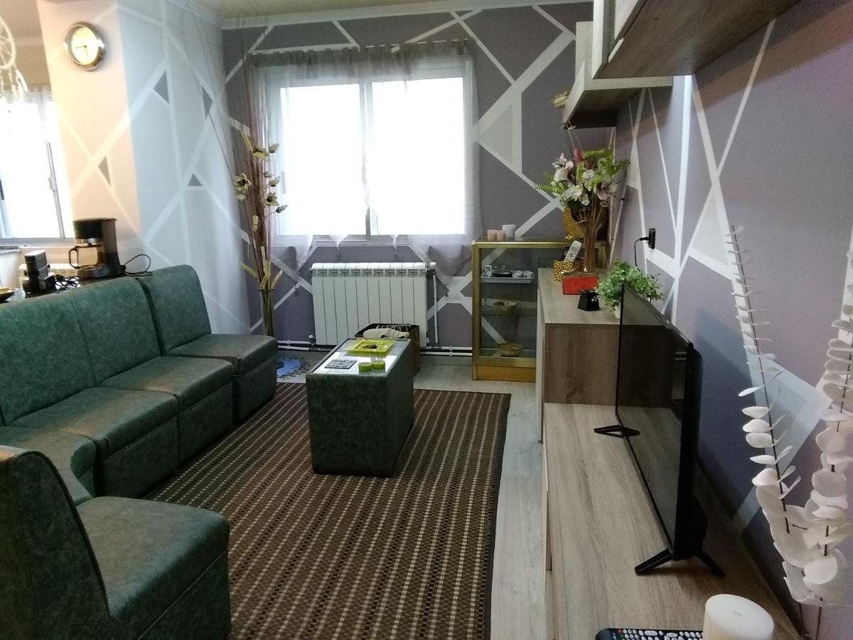 Apartament Apartamento Jubells Milladoiro Zewnętrze zdjęcie